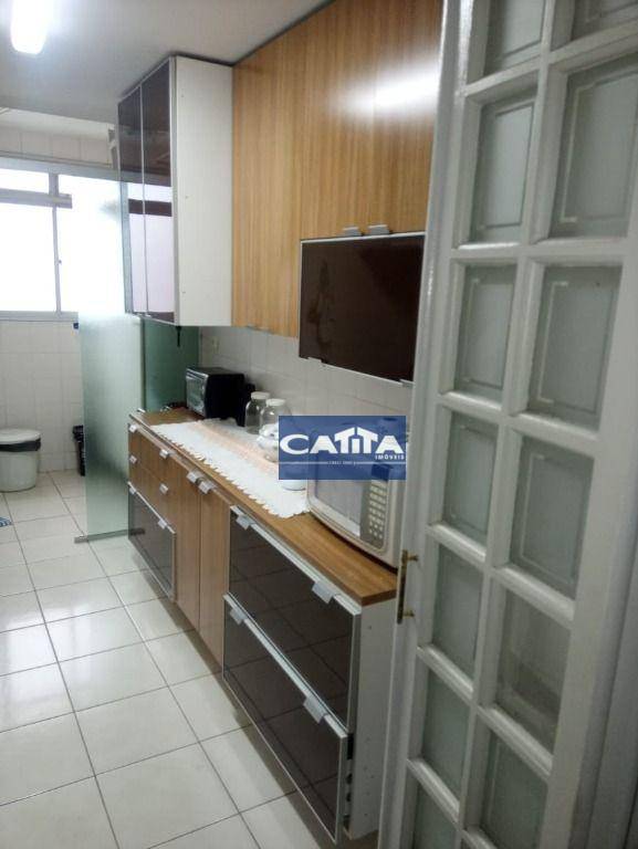 Apartamento à venda com 2 quartos, 64m² - Foto 14