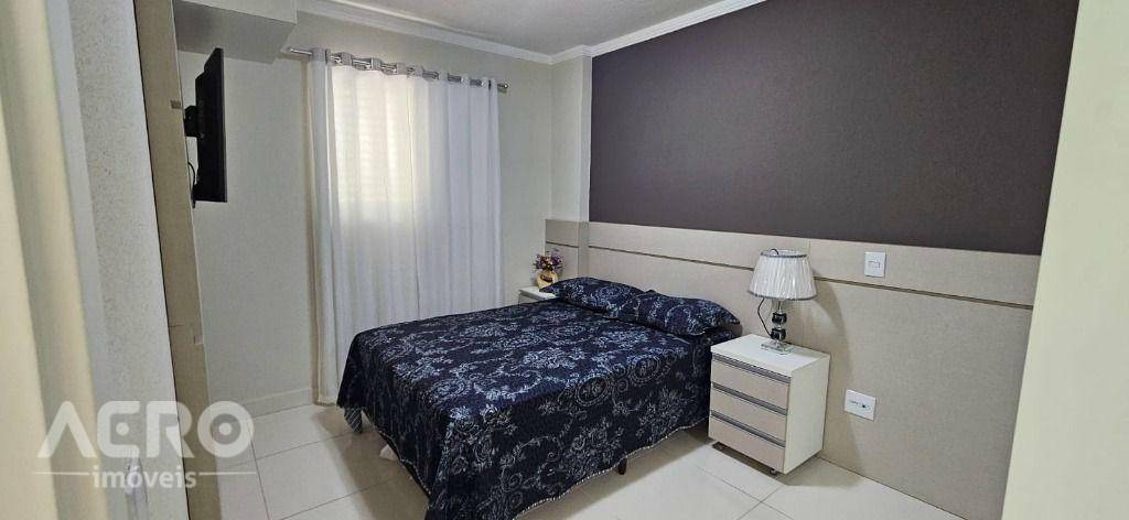 Apartamento à venda com 2 quartos, 71m² - Foto 8