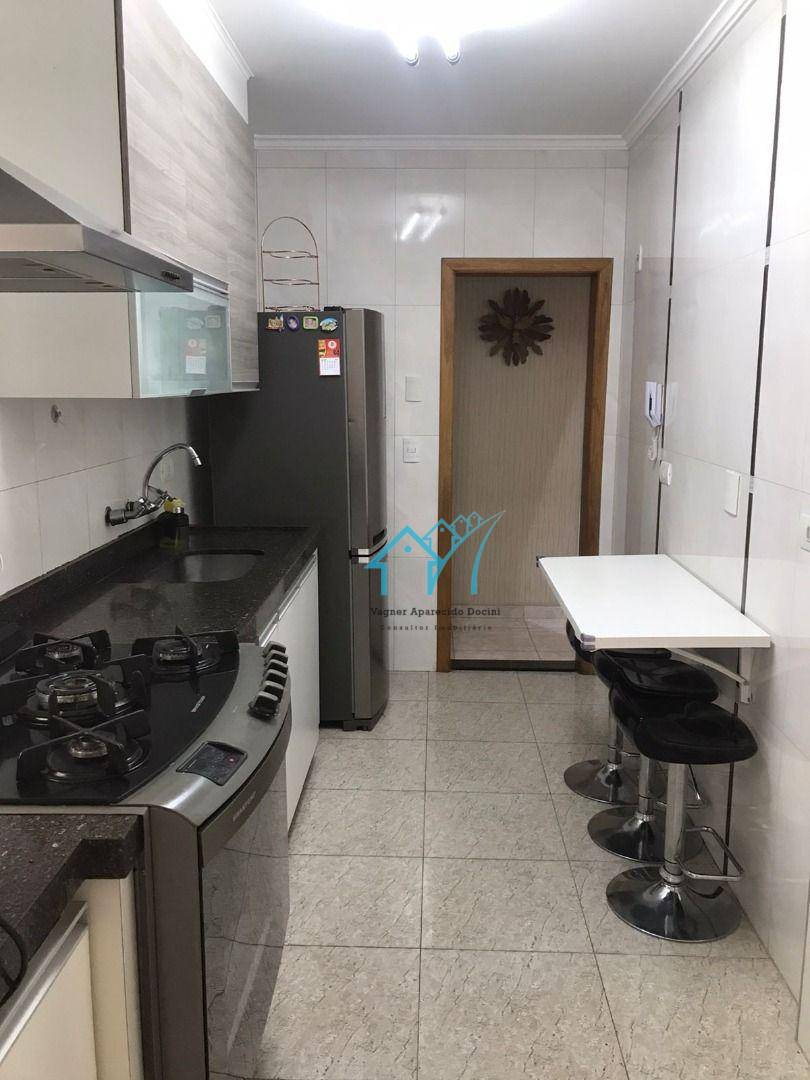 Apartamento à venda com 3 quartos, 93m² - Foto 13