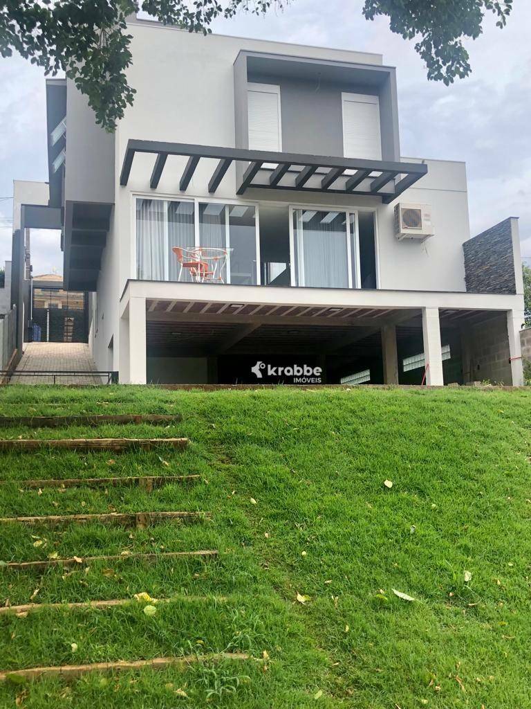 Casa à venda com 3 quartos, 340m² - Foto 16