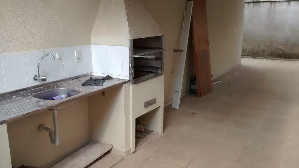 Casa de Condomínio à venda com 3 quartos, 230m² - Foto 45