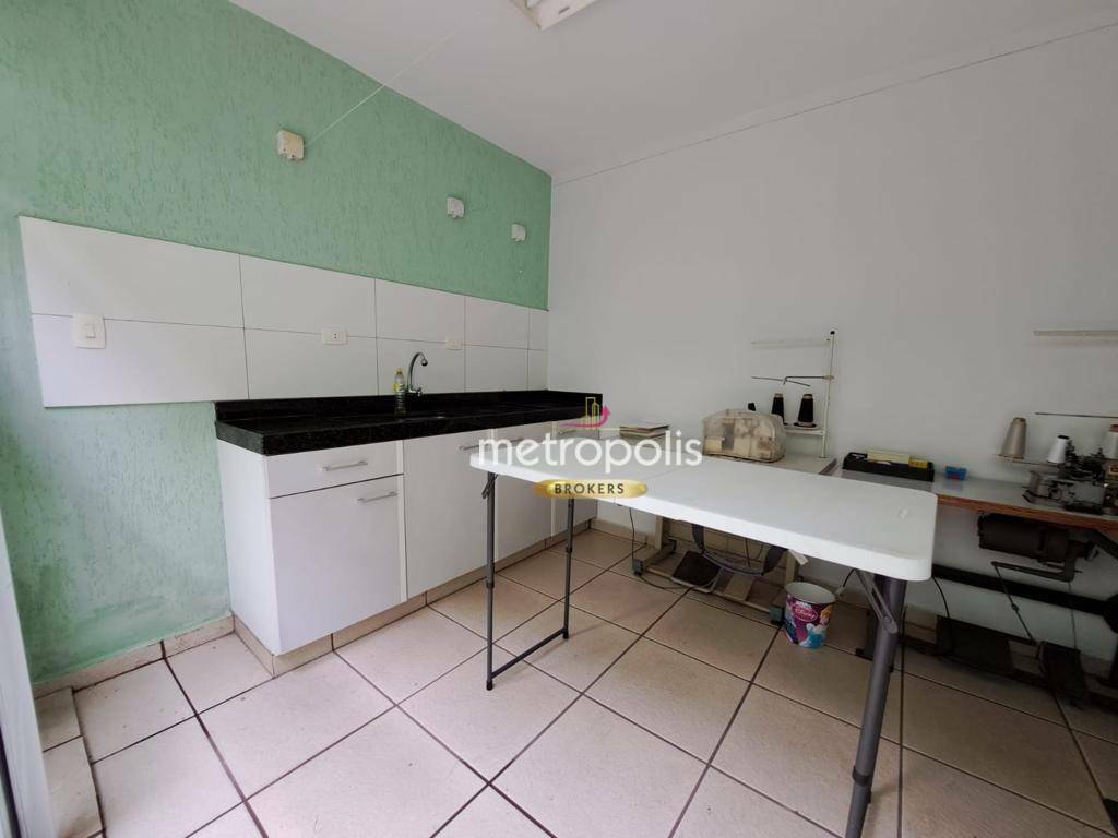 Sobrado à venda com 4 quartos, 320m² - Foto 28