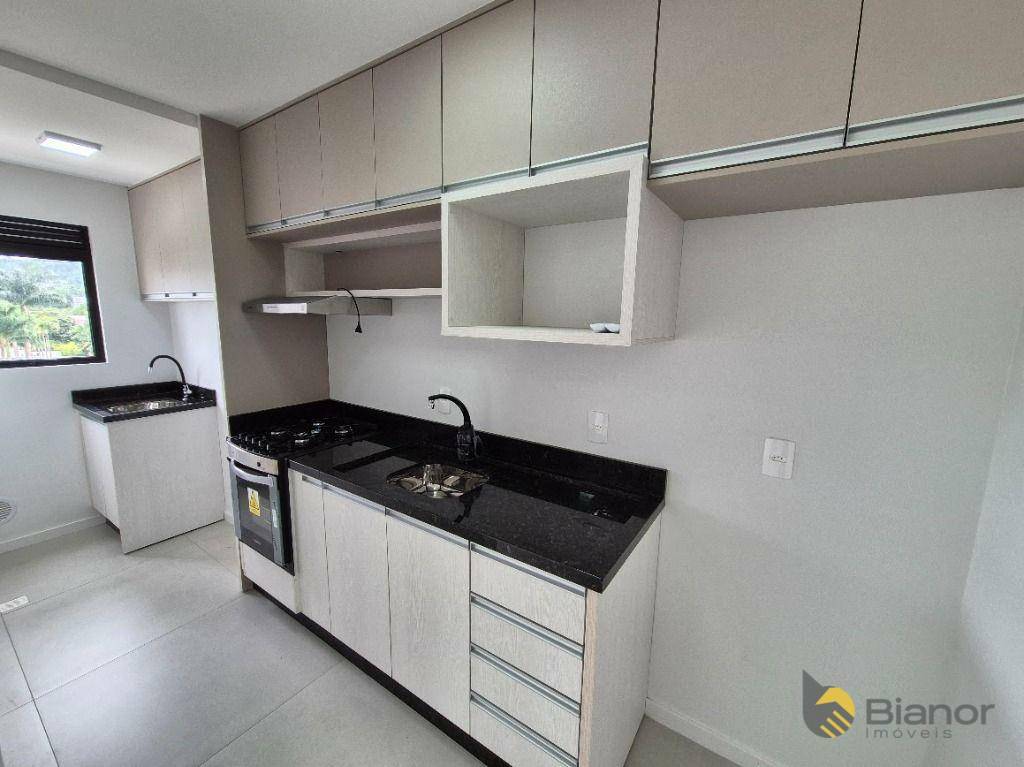 Apartamento para alugar com 2 quartos, 56m² - Foto 9