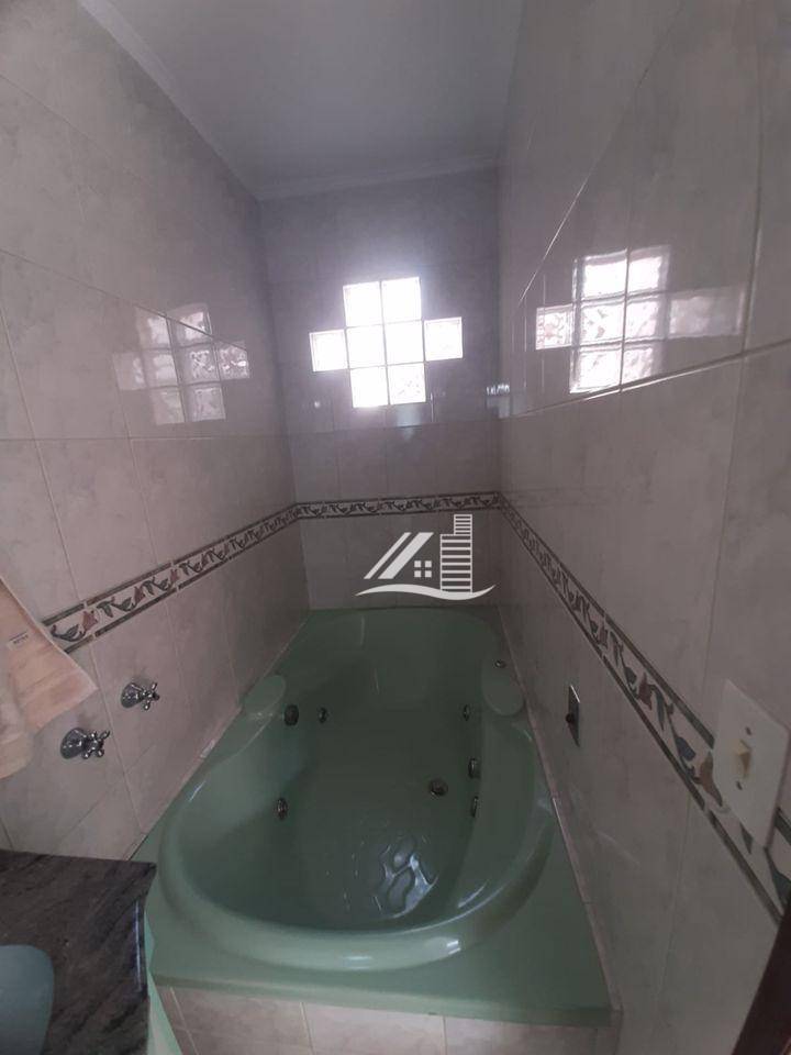 Sobrado à venda com 3 quartos, 231m² - Foto 17