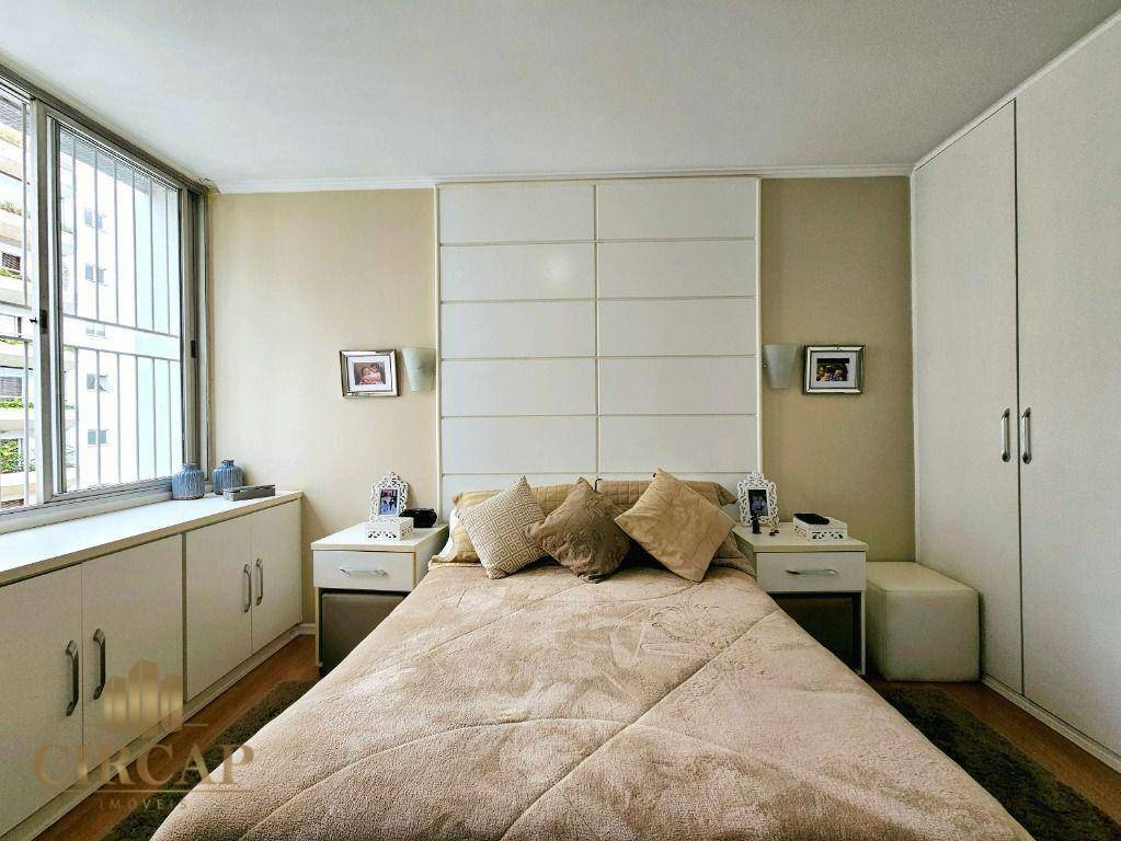 Apartamento à venda com 3 quartos, 129m² - Foto 8