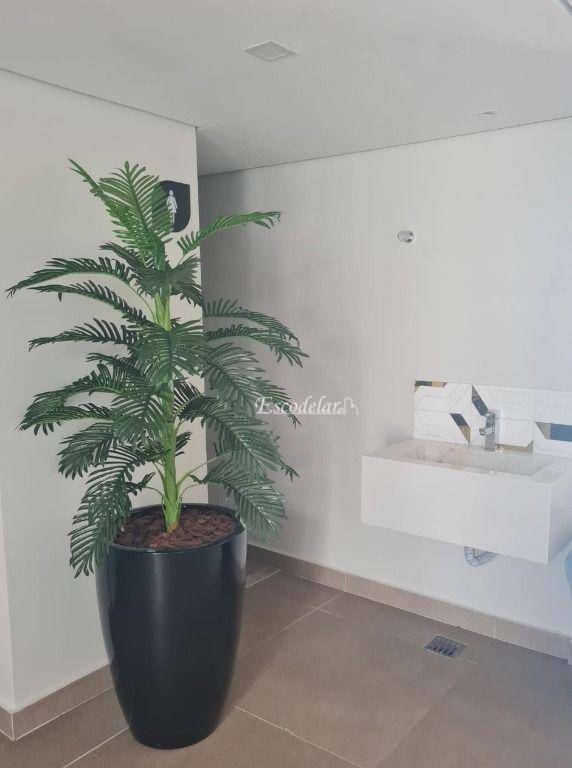 Apartamento à venda com 2 quartos, 40m² - Foto 24