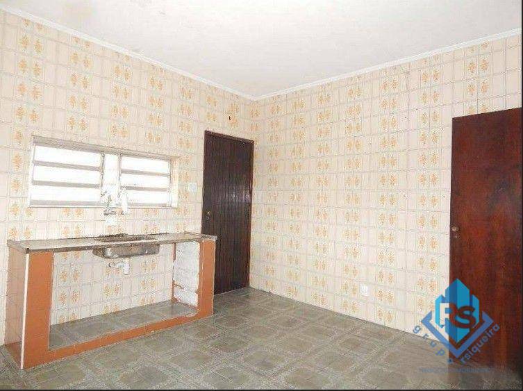 Sobrado à venda e aluguel com 3 quartos, 160m² - Foto 18