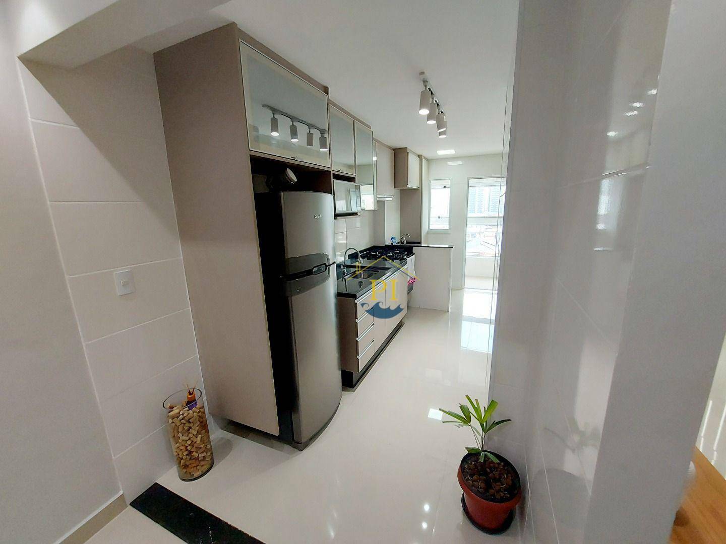 Apartamento à venda com 2 quartos, 83m² - Foto 9