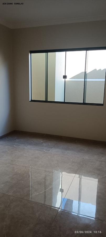 Casa à venda com 3 quartos, 174m² - Foto 26