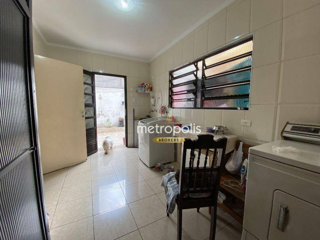 Sobrado à venda com 3 quartos, 250m² - Foto 11