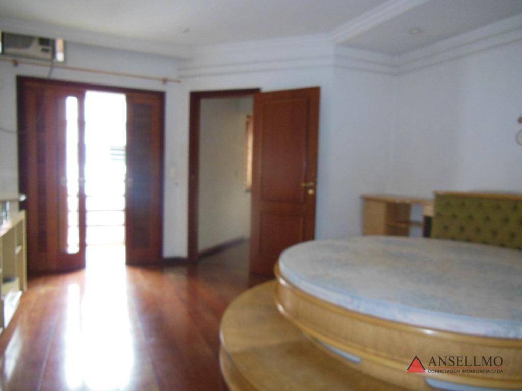 Sobrado à venda com 4 quartos, 420m² - Foto 13