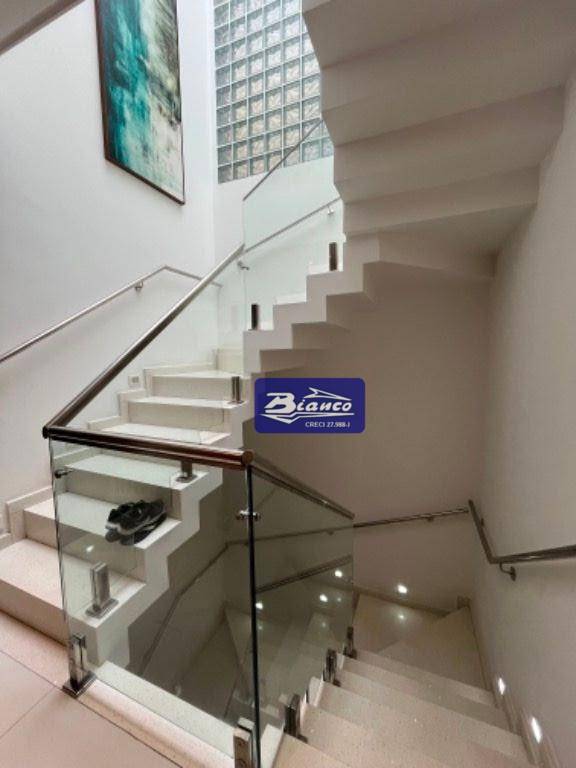 Sobrado à venda com 3 quartos, 280m² - Foto 13