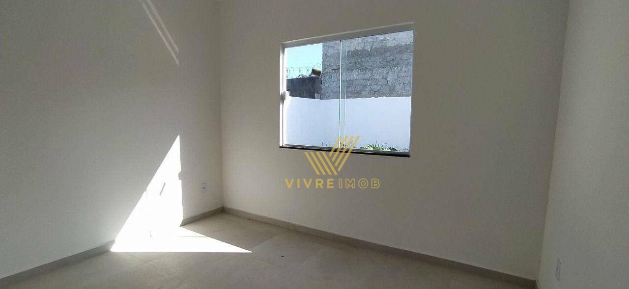 Casa à venda com 3 quartos, 75m² - Foto 6
