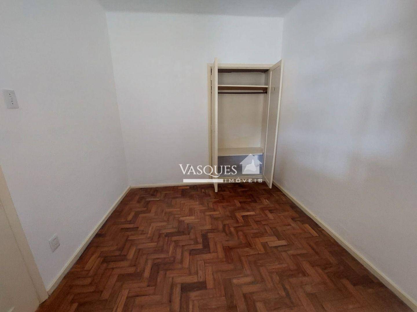 Casa para alugar com 3 quartos, 130m² - Foto 6