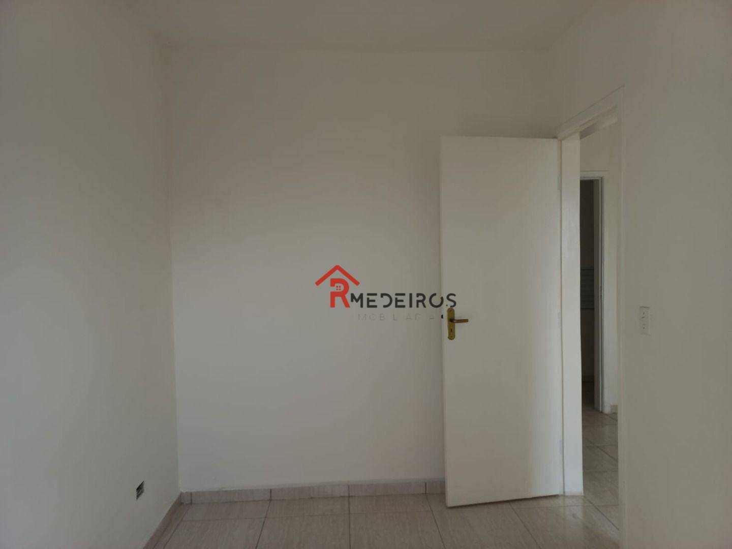 Apartamento à venda com 1 quarto, 39m² - Foto 9