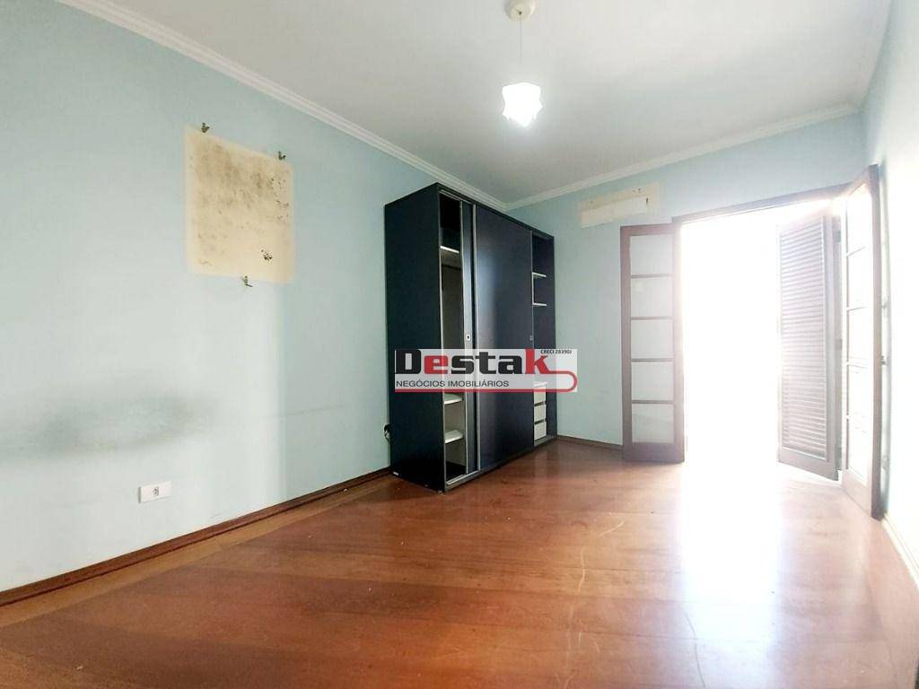 Sobrado à venda com 3 quartos, 252m² - Foto 23