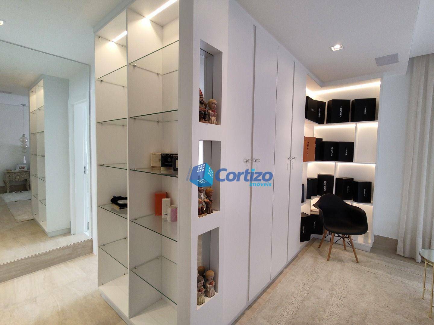 Apartamento à venda com 3 quartos, 296m² - Foto 28