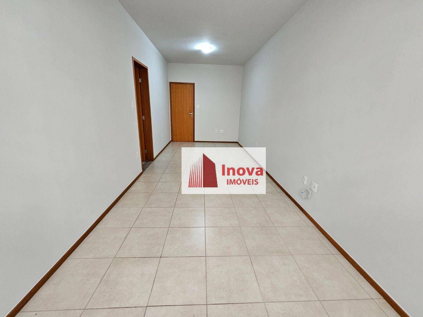 Apartamento à venda com 2 quartos, 70m² - Foto 7