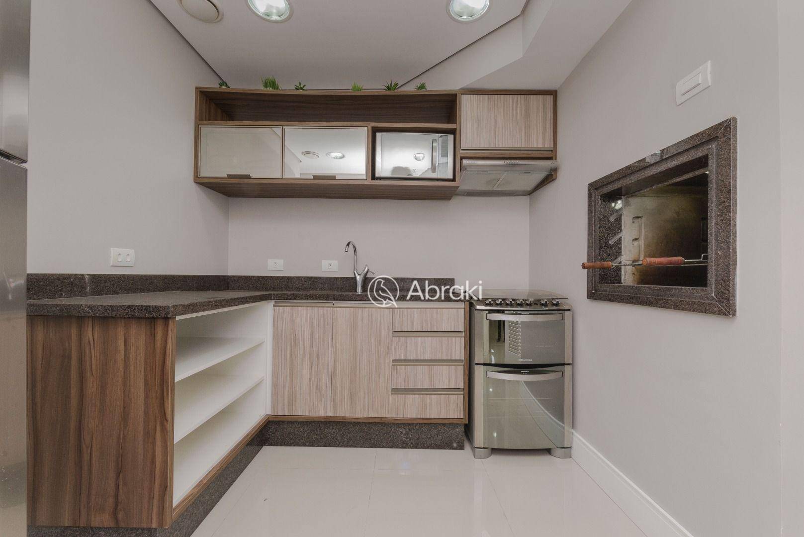 Apartamento para alugar com 3 quartos, 101m² - Foto 59