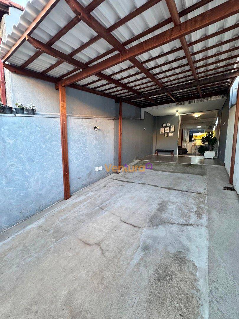 Casa à venda com 2 quartos, 78m² - Foto 19