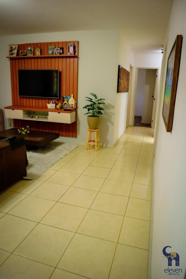 Apartamento à venda com 3 quartos, 120m² - Foto 4