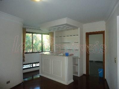 Apartamento para alugar com 4 quartos, 205m² - Foto 5