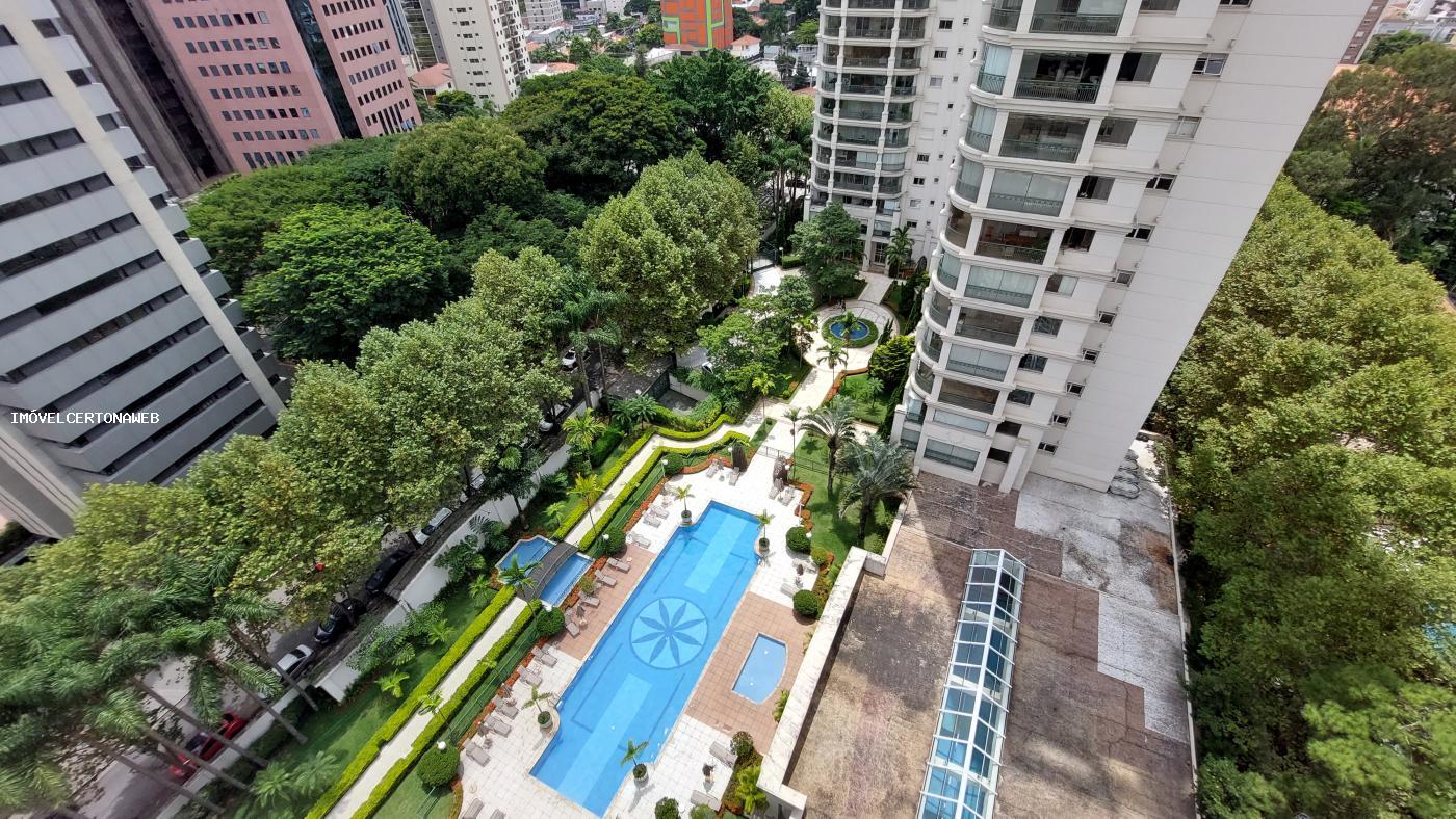 Apartamento à venda com 4 quartos, 238m² - Foto 59