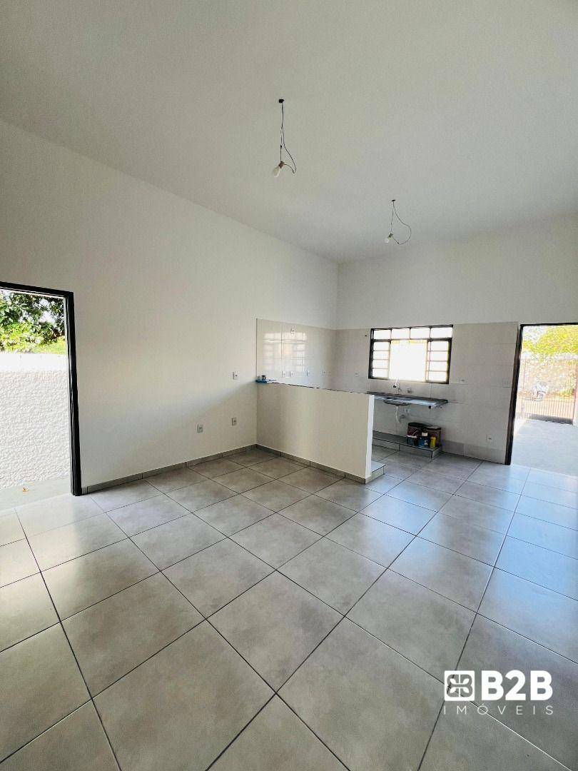 Casa à venda com 1 quarto, 198M2 - Foto 3