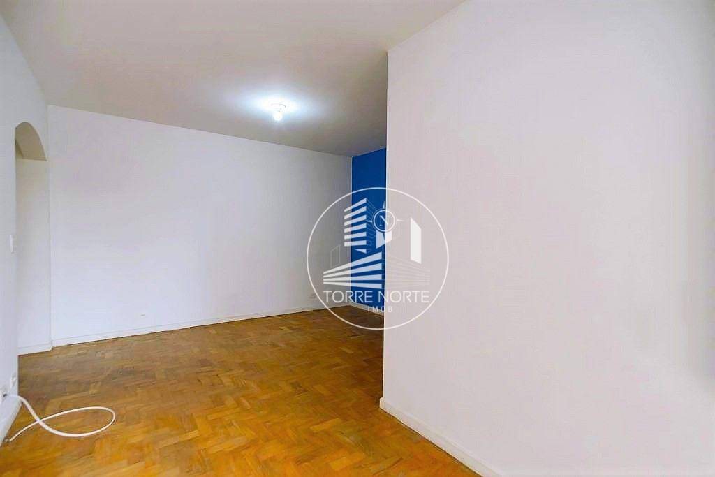 Apartamento à venda com 2 quartos, 70m² - Foto 26