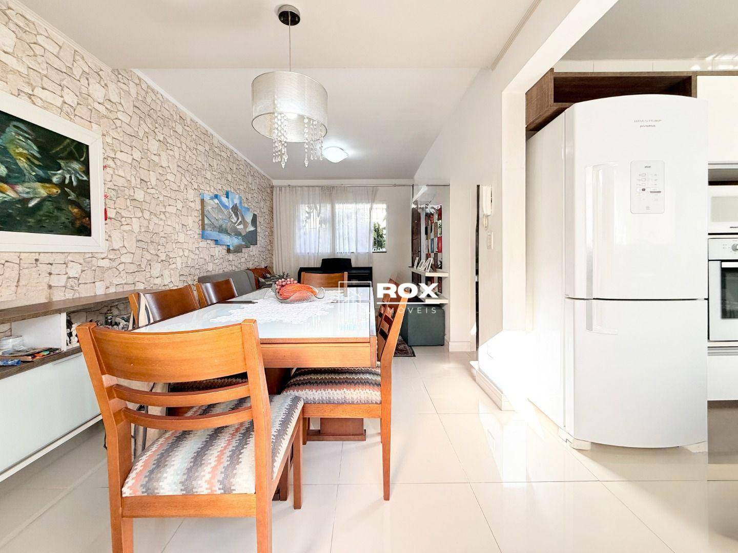 Sobrado à venda com 3 quartos, 125m² - Foto 4