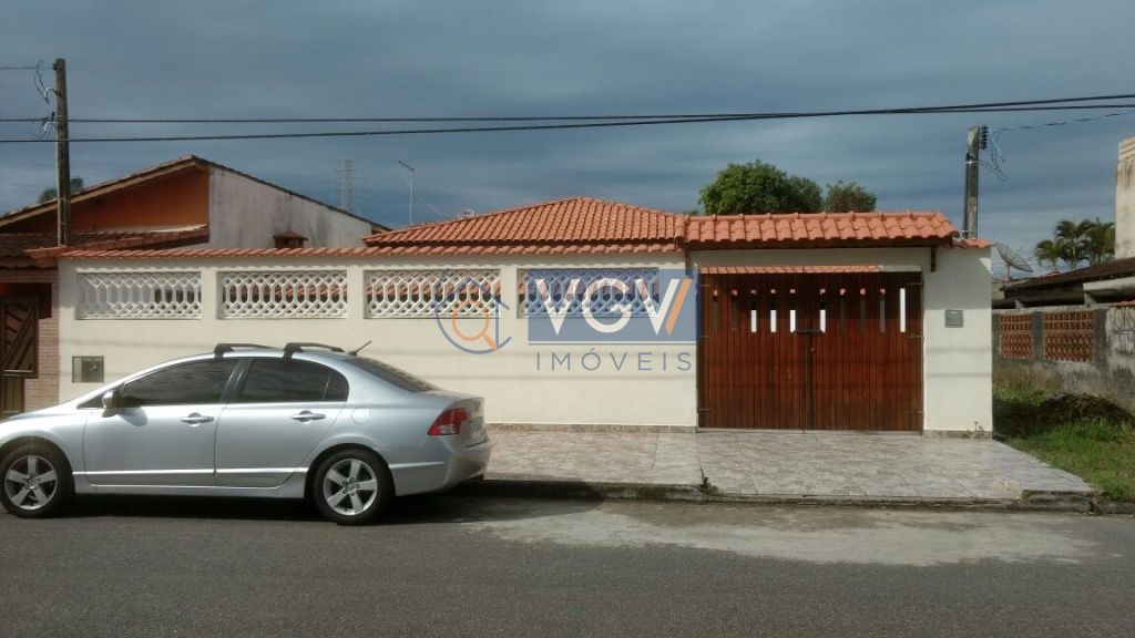 Casa à venda com 2 quartos, 250m² - Foto 1