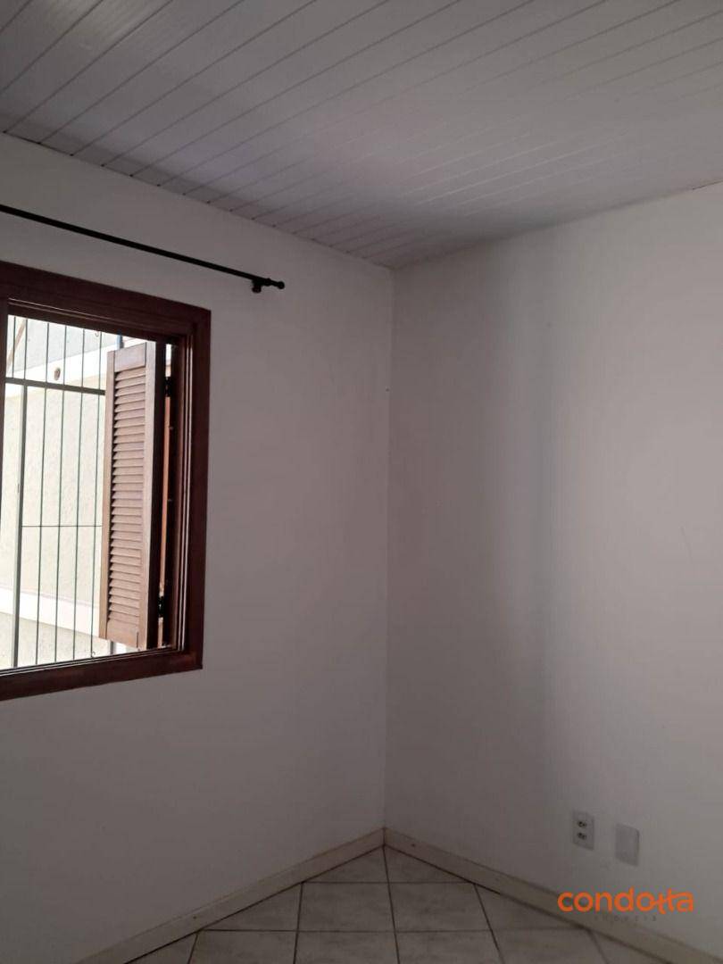 Casa de Condomínio para alugar com 3 quartos, 60m² - Foto 8