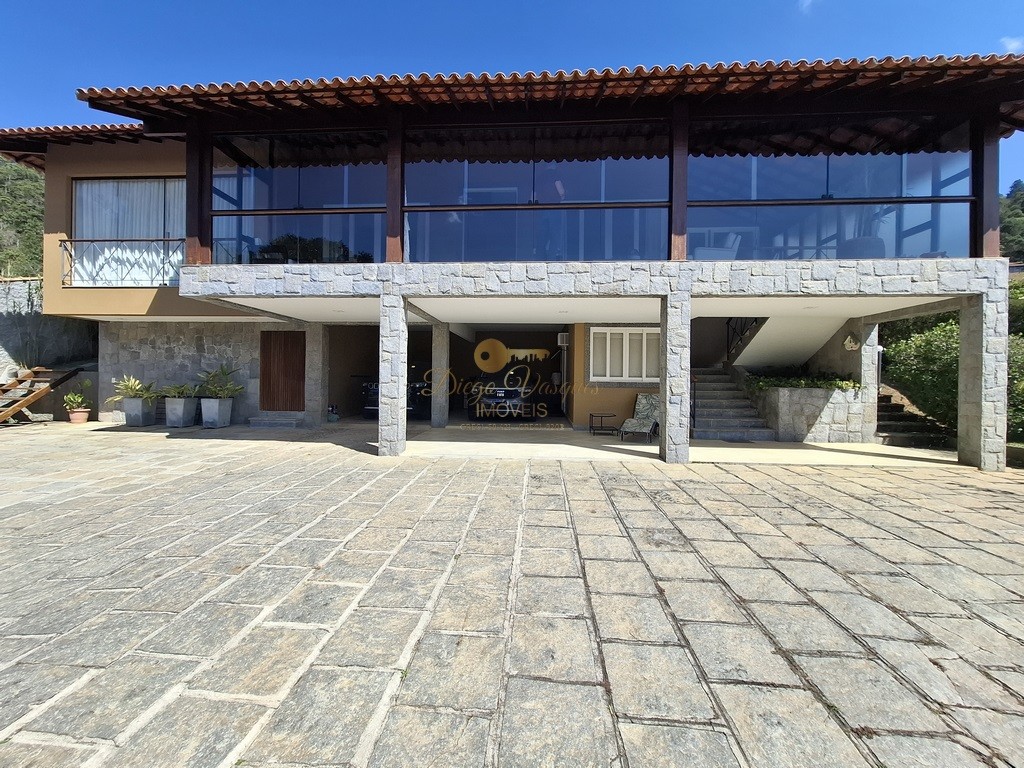 Casa de Condomínio à venda com 5 quartos, 1996m² - Foto 1