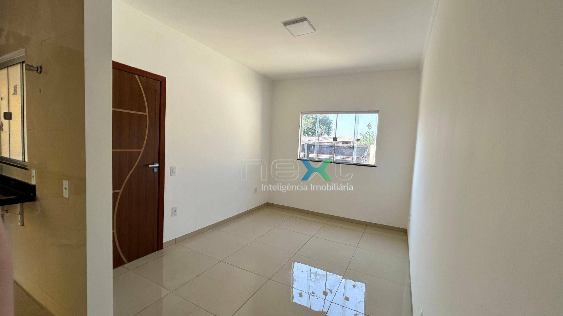 Casa à venda com 2 quartos, 78m² - Foto 4