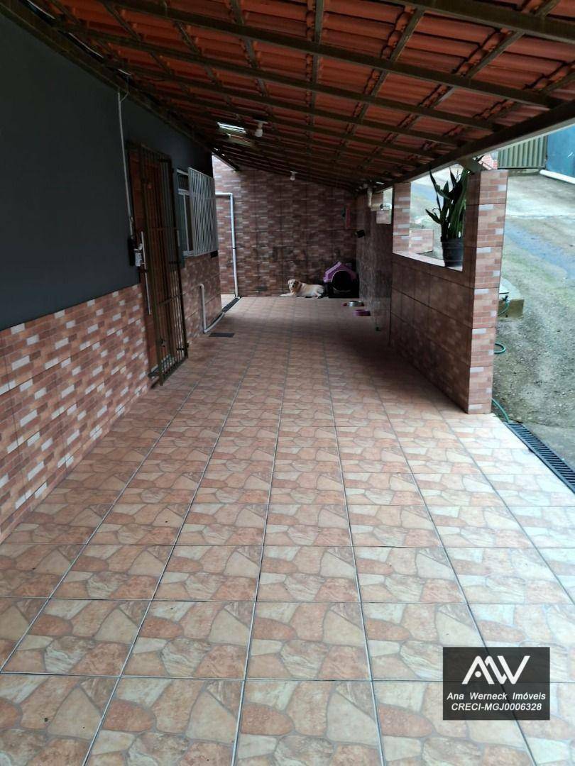 Chácara à venda com 3 quartos, 550m² - Foto 35