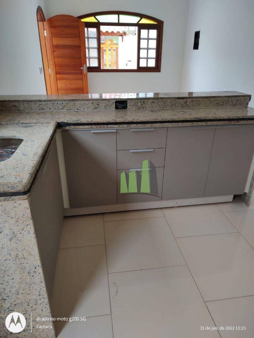 Casa à venda com 3 quartos, 83m² - Foto 4