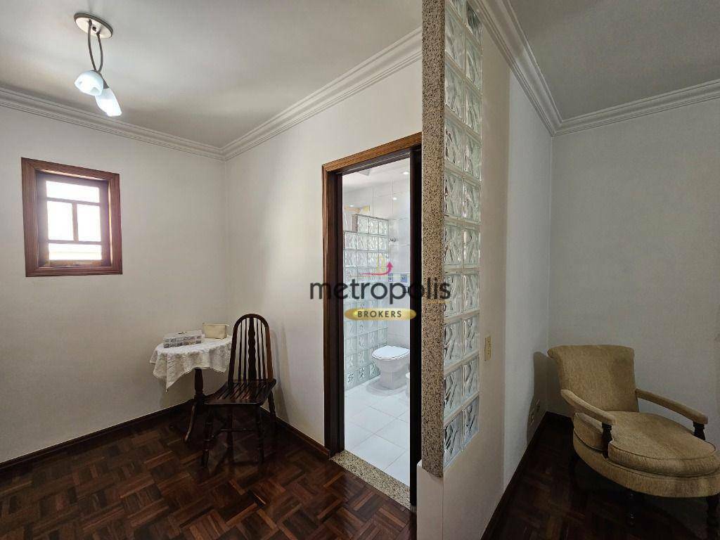 Sobrado à venda com 3 quartos, 300m² - Foto 16