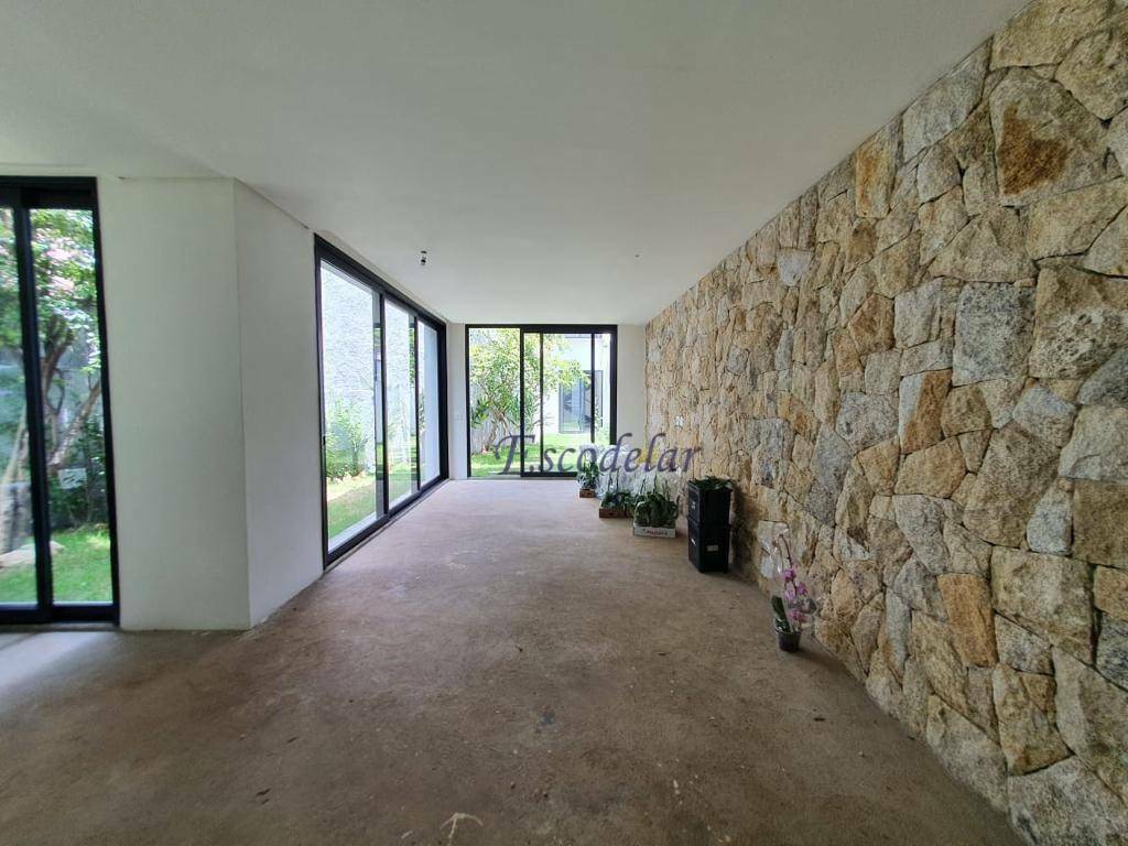 Casa à venda com 3 quartos, 318m² - Foto 6