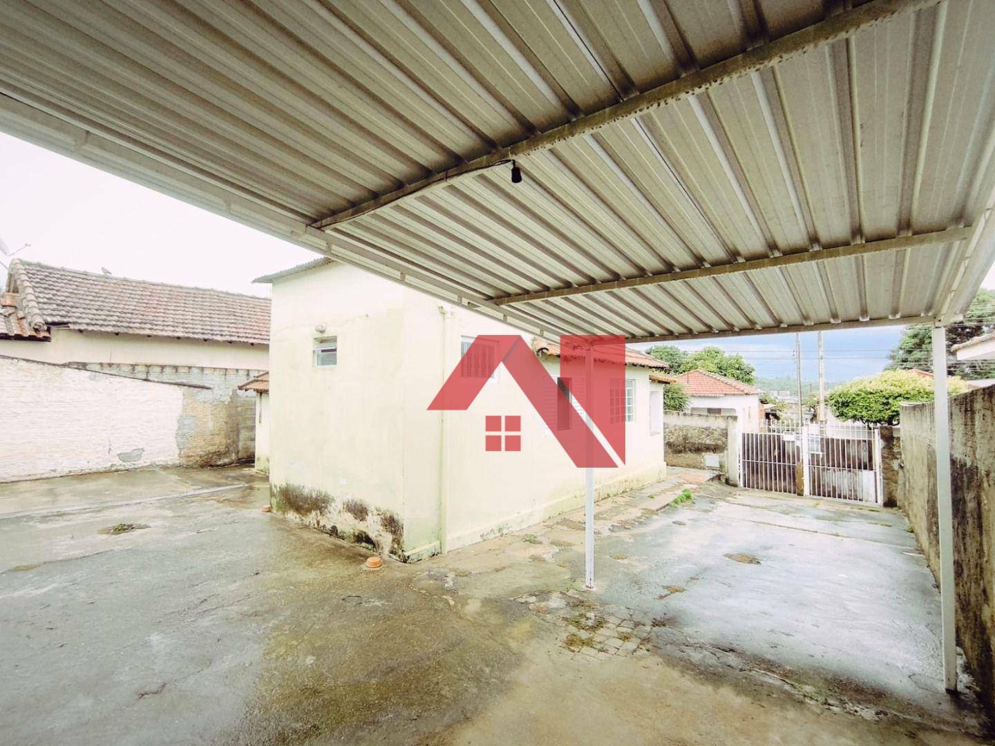 Casa para alugar com 4 quartos, 120m² - Foto 24