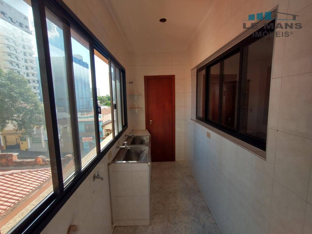 Apartamento à venda com 3 quartos, 115m² - Foto 11