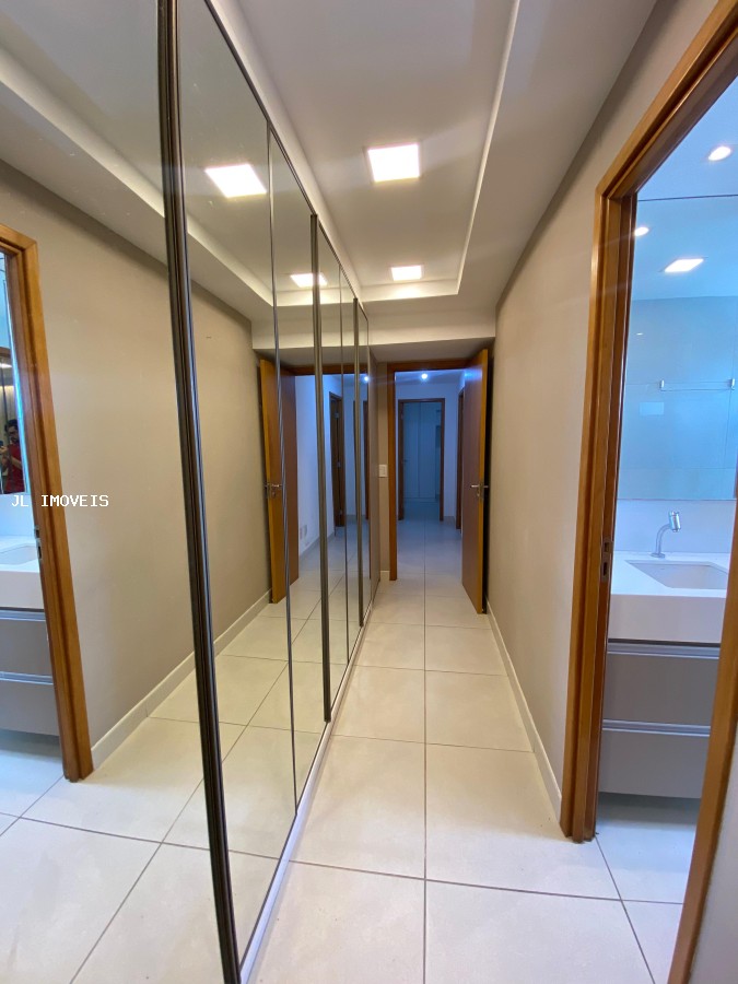 Apartamento para alugar com 3 quartos, 148m² - Foto 17