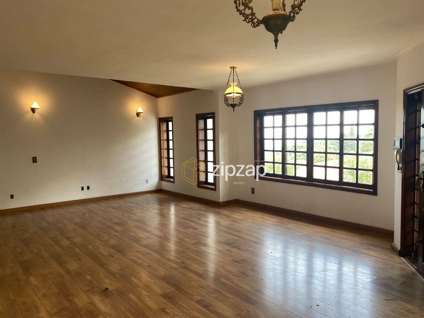 Casa à venda com 4 quartos, 461m² - Foto 7