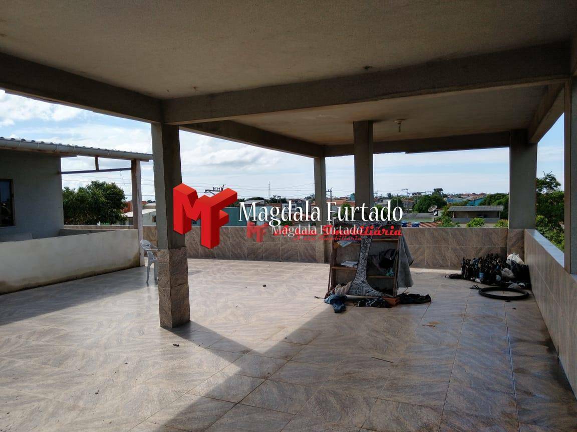 Casa à venda com 6 quartos, 136m² - Foto 28