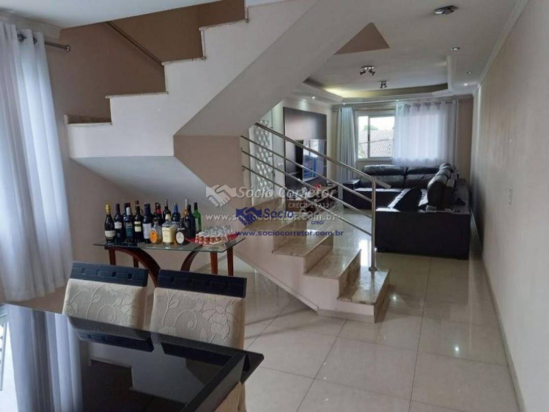 Casa à venda com 4 quartos, 220m² - Foto 4