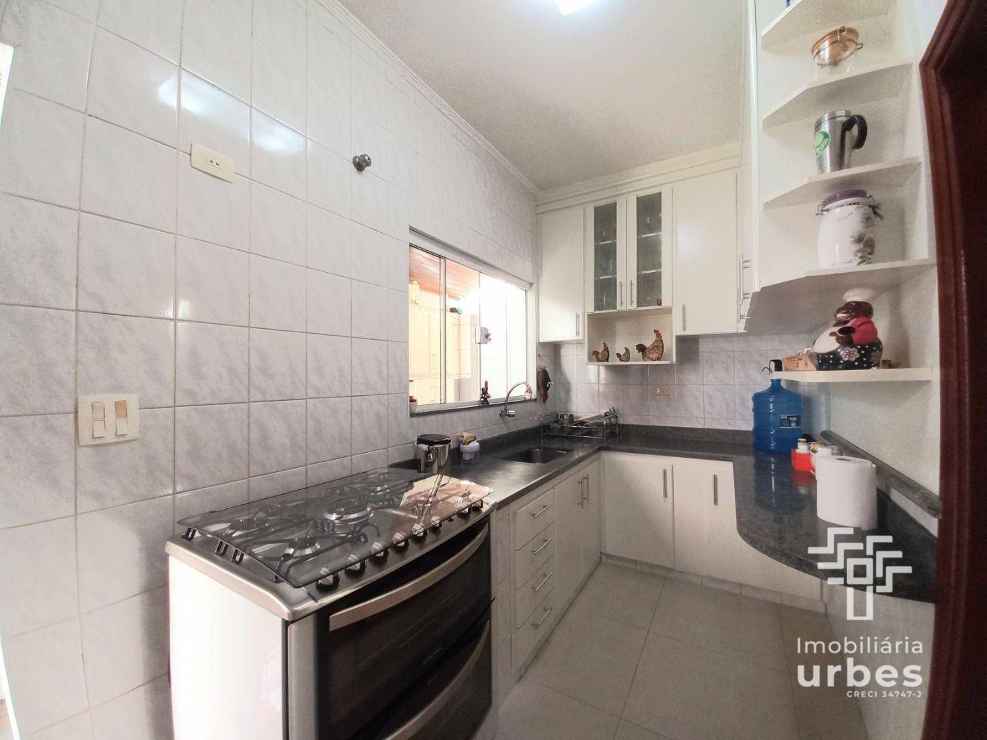 Casa à venda com 3 quartos, 252m² - Foto 25