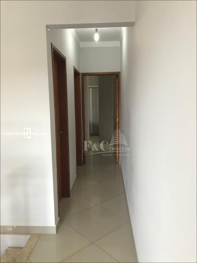 Casa à venda com 3 quartos, 200m² - Foto 18