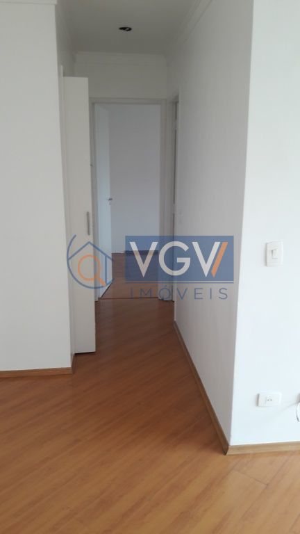 Apartamento à venda com 2 quartos, 66m² - Foto 1