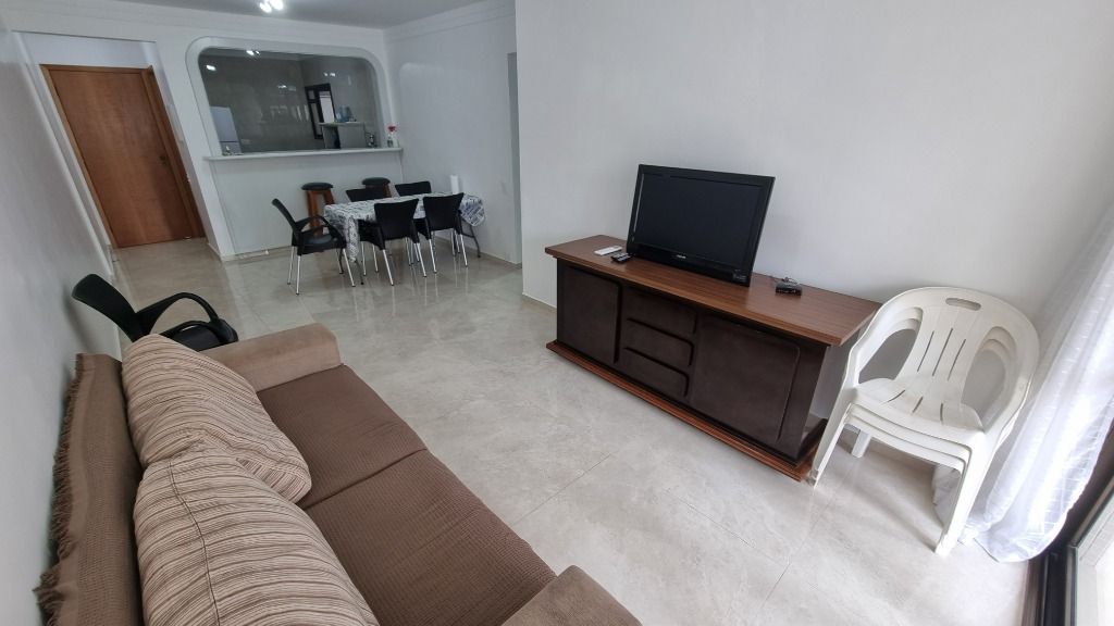 Apartamento à venda com 3 quartos, 100m² - Foto 2