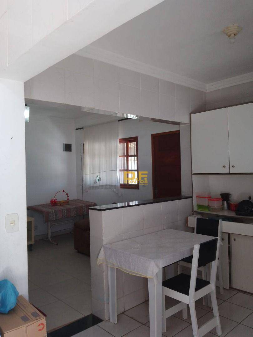 Casa à venda com 2 quartos, 62m² - Foto 12