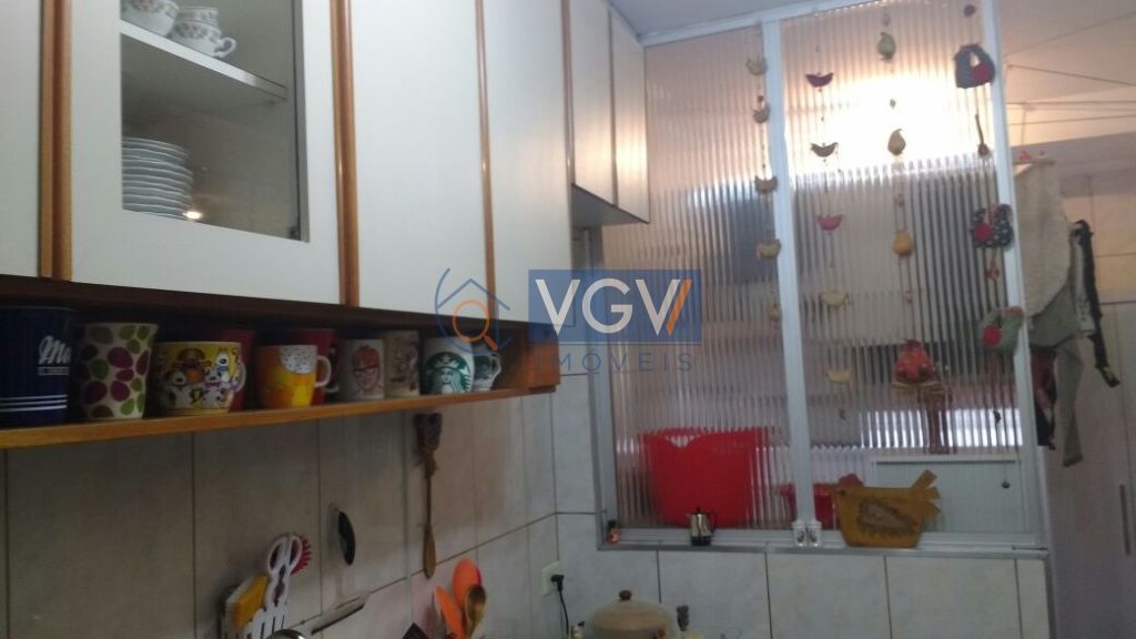 Apartamento à venda com 2 quartos, 76m² - Foto 3